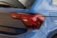 Volkswagen Polo R-LINE TSI 9