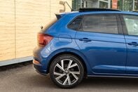 Volkswagen Polo R-LINE TSI 7