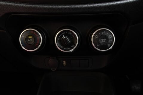 Toyota Aygo X VVT-I PURE 31