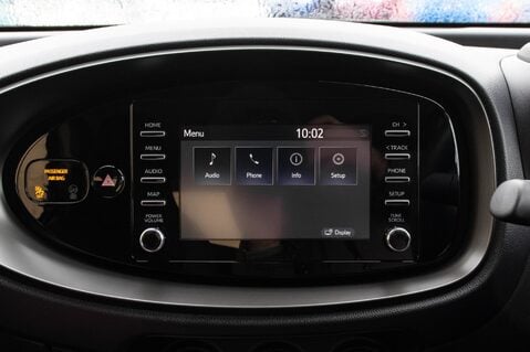 Toyota Aygo X VVT-I PURE 22