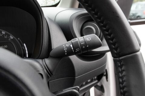 Toyota Aygo X VVT-I PURE 18