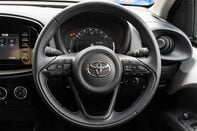Toyota Aygo X VVT-I PURE 21