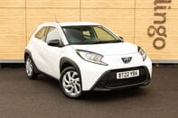Toyota Aygo X VVT-I PURE 1
