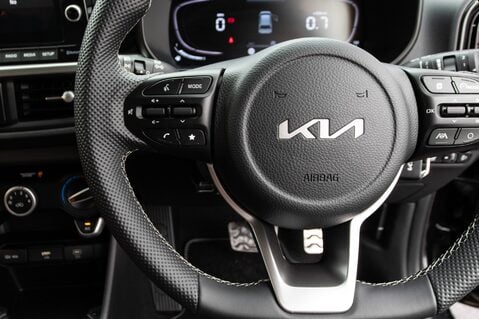 Kia Picanto GT-LINE 19