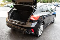 Ford Focus TITANIUM X 37