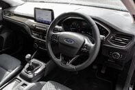 Ford Focus TITANIUM X 4