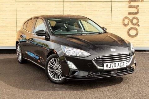 Ford Focus TITANIUM X 1