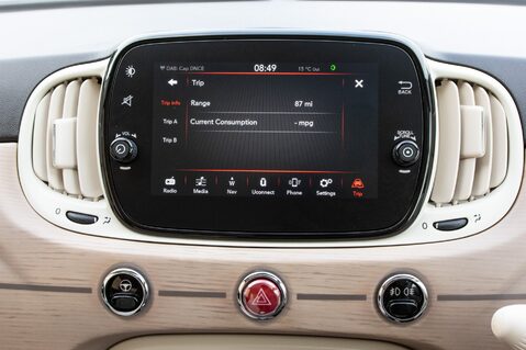 Fiat 500 DOLCEVITA MHEV 28