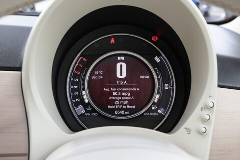 Fiat 500 DOLCEVITA MHEV 15