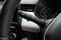 Renault Clio TECHNO E-TECH 17