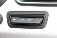 Renault Clio TECHNO E-TECH 16