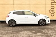 Renault Clio TECHNO E-TECH 12