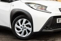 Toyota Aygo X VVT-I PURE 11