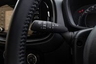 Toyota Aygo X VVT-I PURE 17