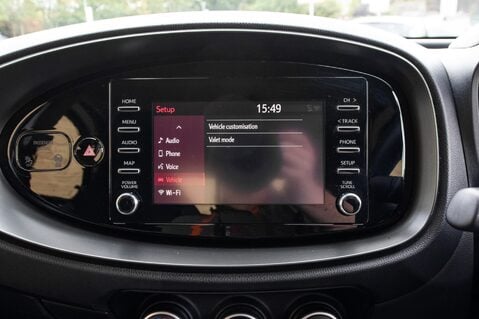 Toyota Aygo X VVT-I PURE 26