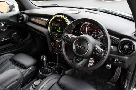 Mini Hatch JOHN COOPER WORKS