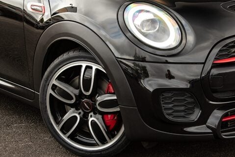 Mini Hatch JOHN COOPER WORKS 11