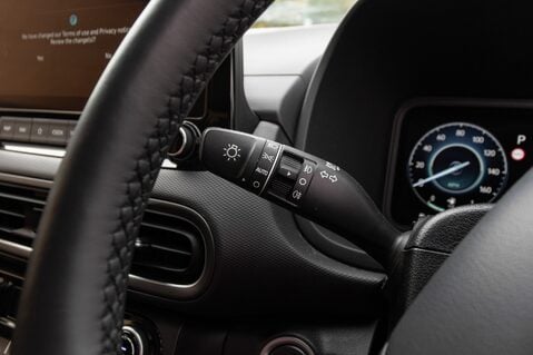 Hyundai KONA GDI ULTIMATE 17