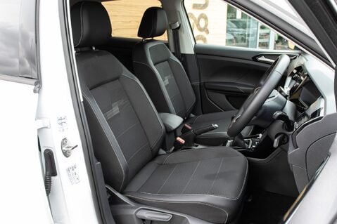 Volkswagen T-Cross BLACK EDITION TSI 30