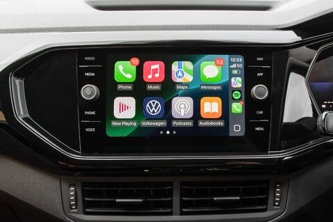 Volkswagen T-Cross BLACK EDITION TSI 29