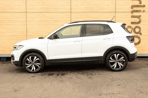 Volkswagen T-Cross BLACK EDITION TSI 13