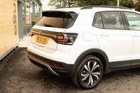 Volkswagen T-Cross BLACK EDITION TSI 8