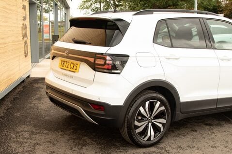 Volkswagen T-Cross BLACK EDITION TSI 8