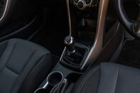 Hyundai i30 CRDI SE NAV BLUE DRIVE 29