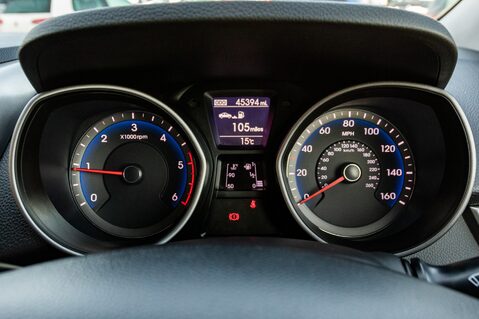 Hyundai i30 CRDI SE NAV BLUE DRIVE 15