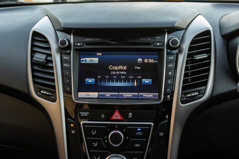 Hyundai i30 CRDI SE NAV BLUE DRIVE 22