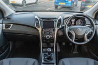 Hyundai i30 CRDI SE NAV BLUE DRIVE 3