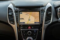 Hyundai i30 CRDI SE NAV BLUE DRIVE 24