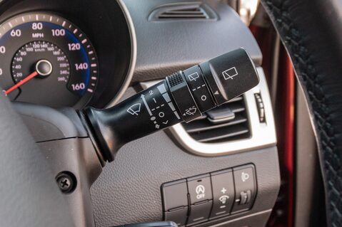 Hyundai i30 CRDI SE NAV BLUE DRIVE 18