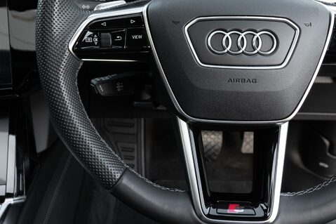 Audi E-Tron SPORTBACK QUATTRO S LINE 19