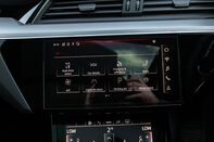 Audi E-Tron SPORTBACK QUATTRO S LINE 26