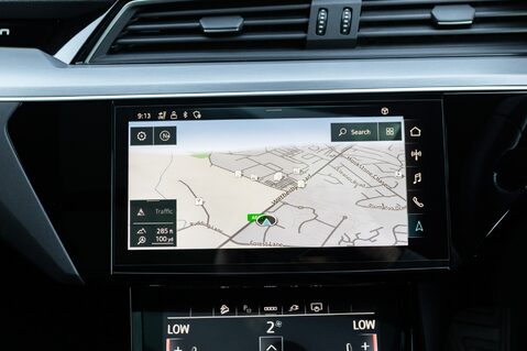Audi E-Tron SPORTBACK QUATTRO S LINE 27
