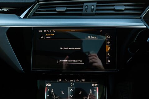 Audi E-Tron SPORTBACK QUATTRO S LINE 24