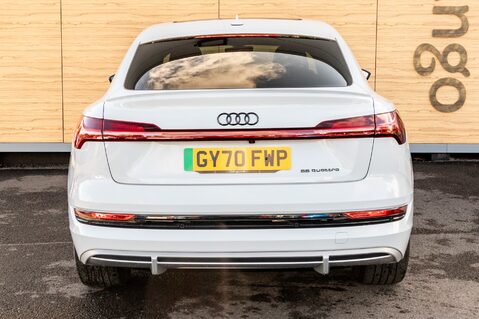 Audi E-Tron SPORTBACK QUATTRO S LINE 6