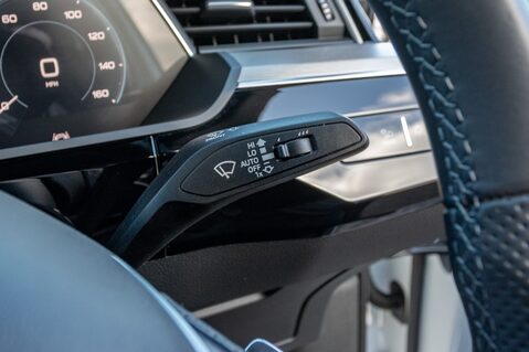 Audi E-Tron SPORTBACK QUATTRO S LINE 18