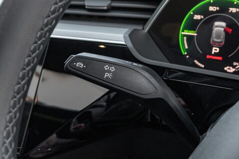 Audi E-Tron SPORTBACK QUATTRO S LINE 17