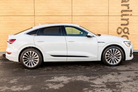 Audi E-Tron SPORTBACK QUATTRO S LINE 12