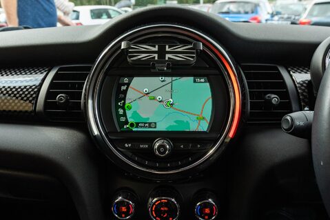 Mini Hatch COOPER S 24