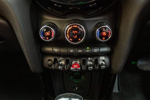 Mini Hatch COOPER S 32
