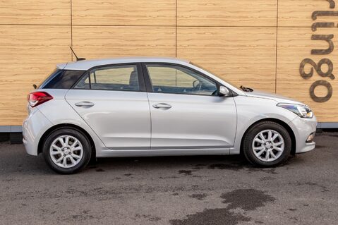 Hyundai i20 MPI SE 12