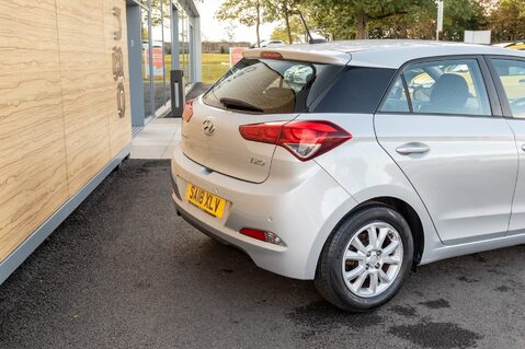 Hyundai i20 MPI SE 8