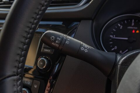 Nissan Qashqai DCI ACENTA PREMIUM DCT 17
