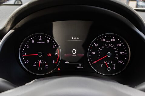 Kia Stonic GT-LINE 15