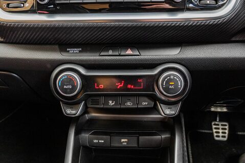 Kia Stonic GT-LINE 32