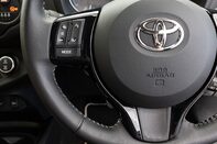 Toyota Yaris VVT-I DESIGN 19