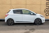 Toyota Yaris VVT-I DESIGN 12